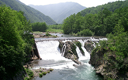 Pyoutann-no-taki (Pyoutan Waterfall) 